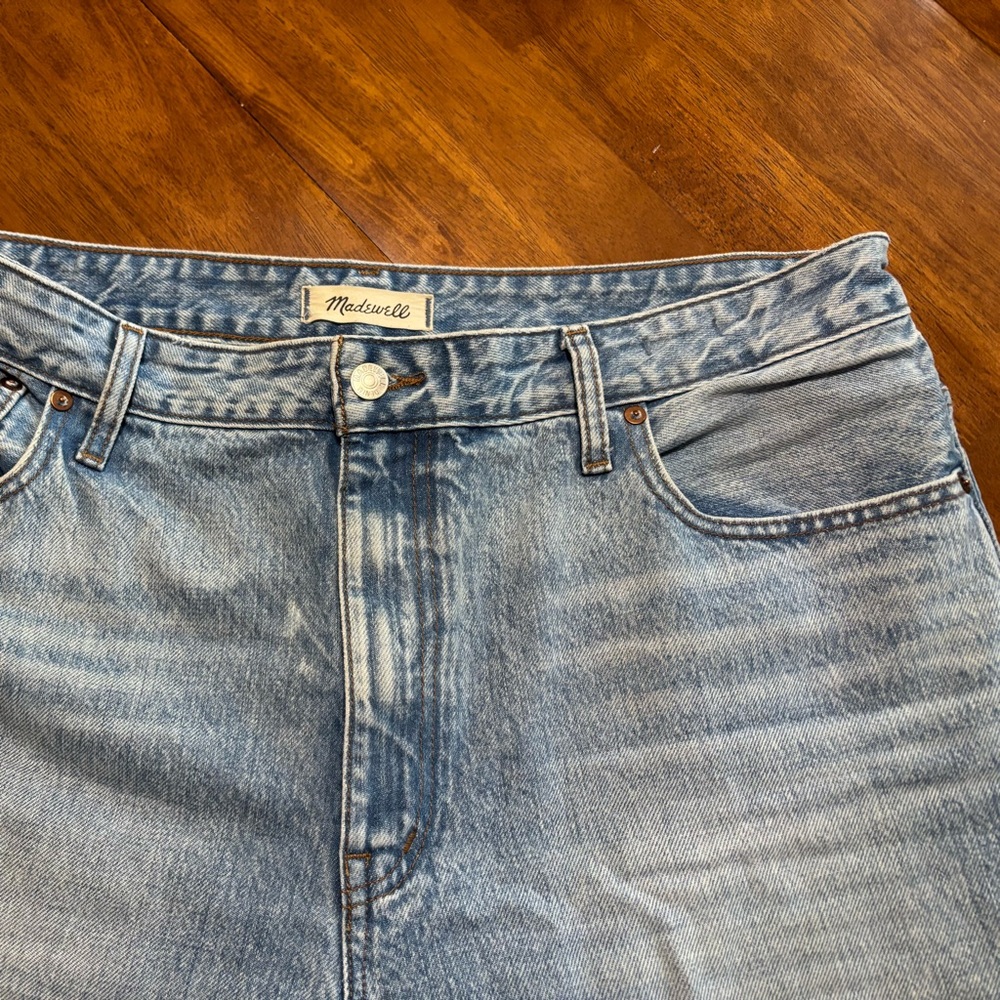 Madewell Light Blue Straight Leg Jeans - Picture 2 of 4